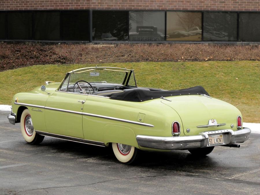  Lincoln Cosmopolitan Convertible 1951 года  (фото 14 из 39)